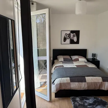 Cosy Proche Paris 1 Montigny-les-Cormeilles